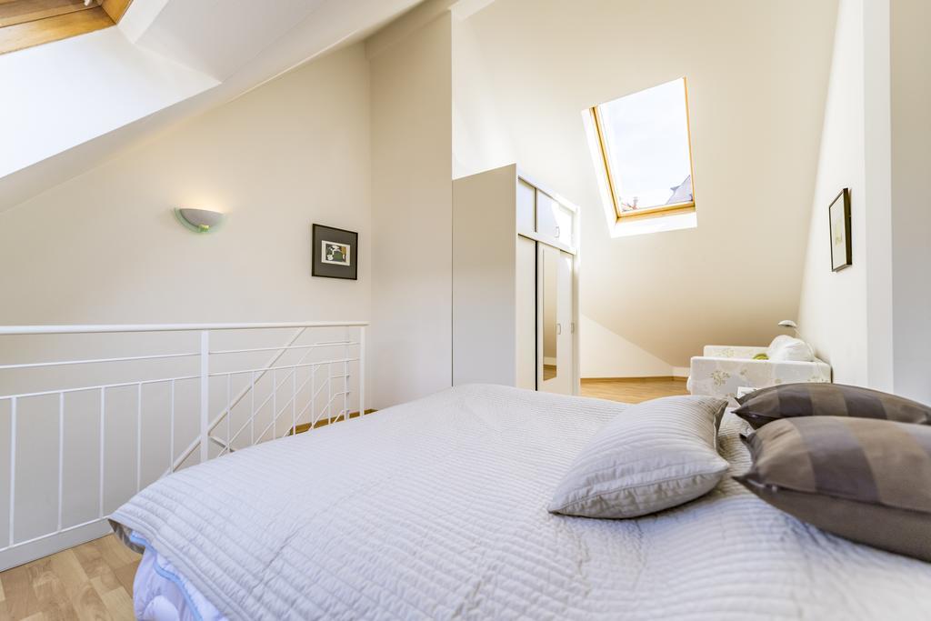 Maisonette Apartment Am Bahnhof - Adults Only Innsbruck Exterior foto